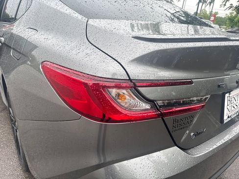 Used 2025 Toyota Camry SE w/ Convenience Package FWD image 41