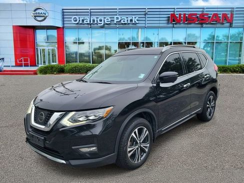 Used 2017 Nissan Rogue SL w/ SL Premium Package AWD/4WD image 4