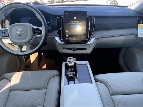 New 2026 Volvo XC90 T8 Ultra w/ Protection Package Premier AWD/4WD image 7