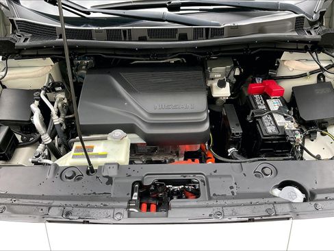 Used 2023 Nissan Leaf SV Plus FWD image 9