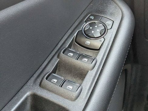 Used 2024 Ford Edge SEL image 23