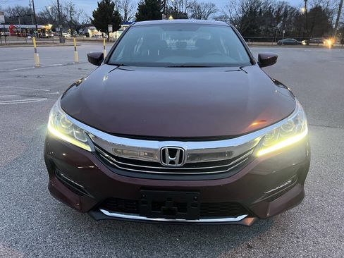 Used 2016 Honda Accord Sport image 3