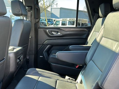 Used 2021 Chevrolet Tahoe Z71 image 24