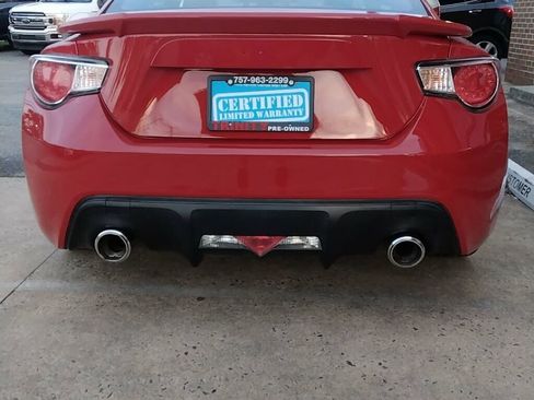 Used 2015 Scion FR-S 2dr Coupe Manual image 3