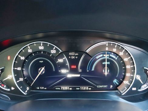 Used 2018 BMW 530e image 32