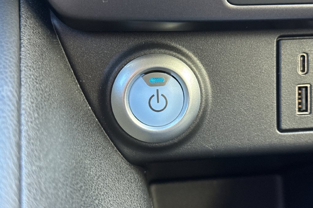 Used 2025 Nissan Leaf S FWD image 21