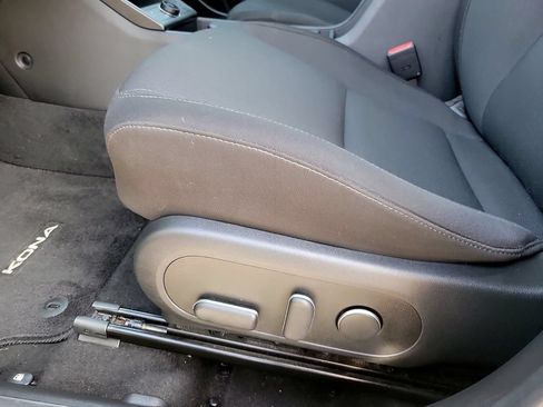 Used 2024 Hyundai Kona SEL w/ Convenience Package AWD/4WD image 12