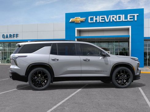 New 2026 Chevrolet Traverse RS image 7