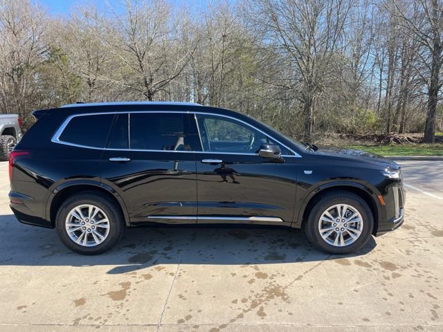 New 2025 Cadillac XT6 Luxury FWD image 10