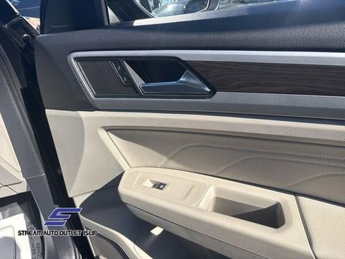 Used 2022 Volkswagen Atlas SE image 8