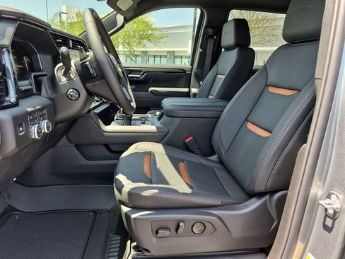 New 2026 GMC Sierra 1500 AT4 w/ AT4 Premium Package AWD/4WD image 20