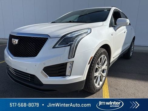 Used 2020 Cadillac XT5 Sportv image 2