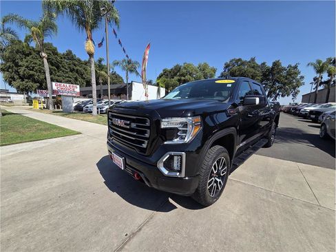 Used 2020 GMC Sierra 1500 AT4 w/ AT4 Premium Package AWD/4WD image 1