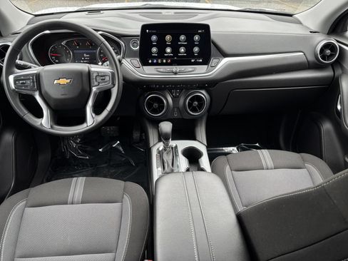 Used 2025 Chevrolet Blazer LT FWD image 35