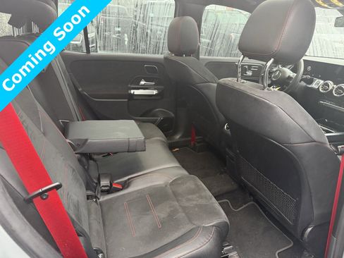 Used 2024 Mercedes-Benz GLB 35 AMG 4MATIC image 17