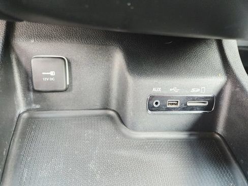 Used 2017 Dodge Durango R/T w/ Blacktop Package RWD image 31