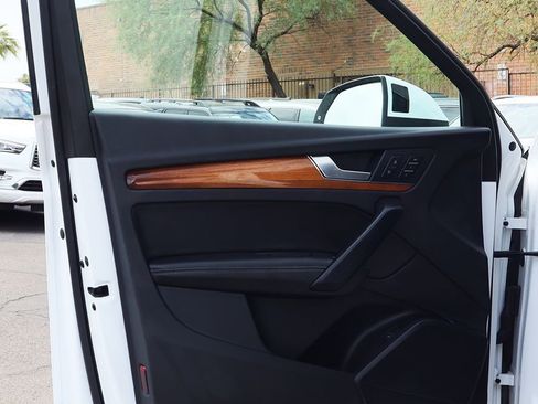 Used 2022 Audi Q5 2.0T Premium Plus image 38