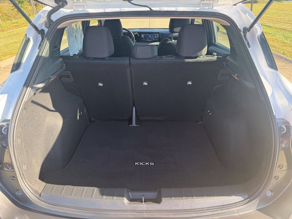 Used 2026 Nissan Kicks S FWD image 7
