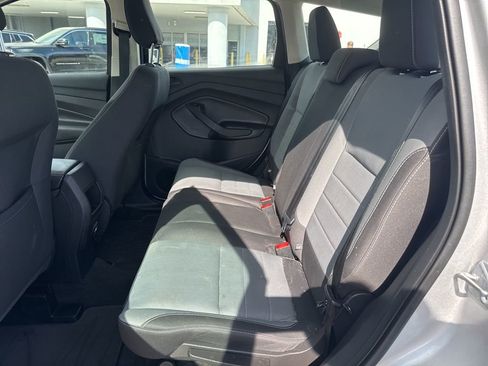 Used 2018 Ford Escape S image 8