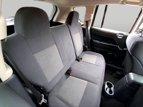 Used 2012 Jeep Compass Sport FWD image 18