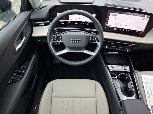 New 2026 Audi Q3 quattro 2.0T AWD/4WD image 7