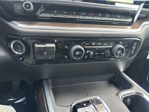 New 2026 Chevrolet Silverado 1500 RST image 14