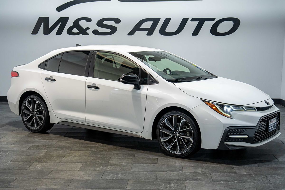 Used 2020 Toyota Corolla SE w/ Carpet Mat Package (TMS) FWD image 7