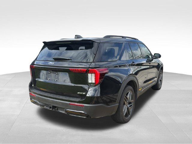 Used 2025 Ford Explorer ST-Line w/ Premium Package AWD/4WD image 8