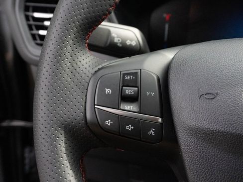 Used 2025 Ford Escape ST-Line FWD image 20