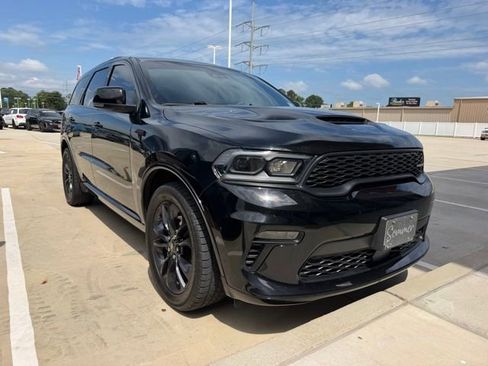 Used 2023 Dodge Durango GT RWD image 1