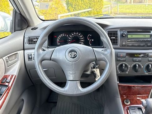 Used 2007 Toyota Corolla CE image 10