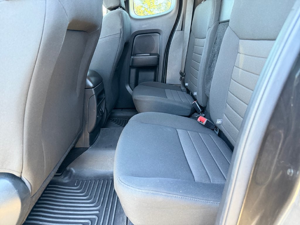 Used 2019 Ford Ranger XLT w/ Equipment Group 302A Luxury AWD/4WD image 33