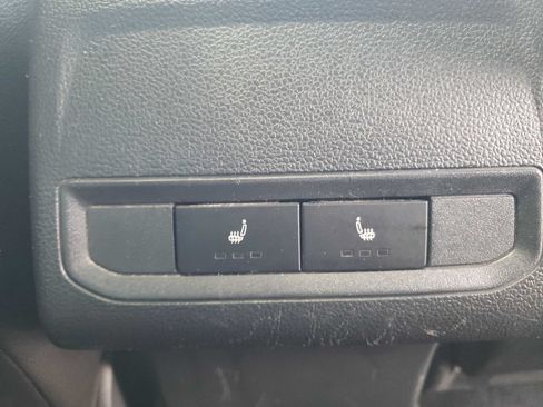 Used 2021 Volkswagen Jetta SE w/ SE Cold Weather Package FWD image 18