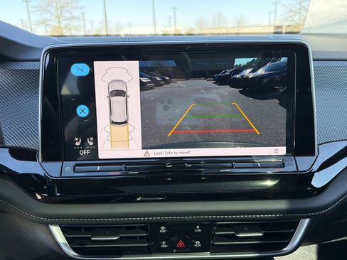 New 2026 Volkswagen Atlas Cross Sport SEL R-Line AWD/4WD image 30