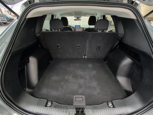 Used 2021 Ford Escape SE w/ SE Sport Appearance Package image 16