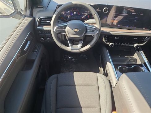 New 2026 Chevrolet Suburban LS w/ LPO, Dark Essentials Package image 17