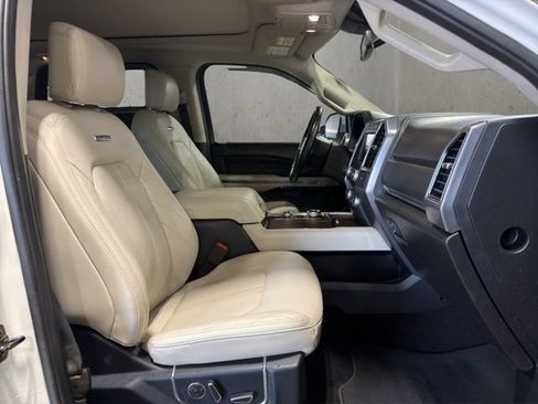 Used 2021 Ford Expedition Platinum AWD/4WD image 21