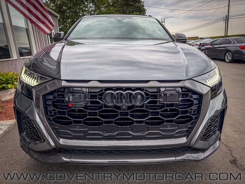 Used 2024 Audi RS Q8 AWD/4WD image 3