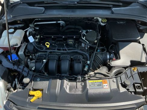 Used 2012 Ford Focus SE FWD image 20