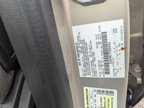 Used 2015 Ford Fusion S image 31