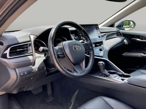 Used 2024 Toyota Camry XSE FWD image 17