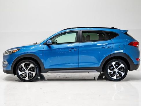 Used 2018 Hyundai Tucson Value w/ Cargo Package FWD image 27