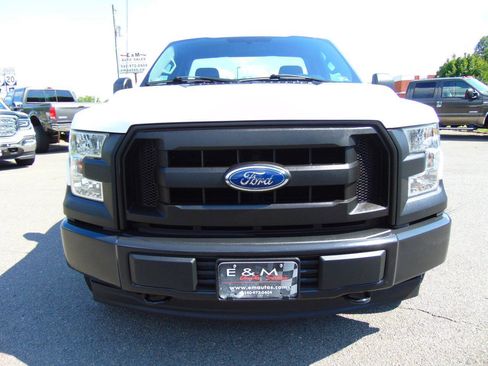Used 2017 Ford F150 XL w/ Equipment Group 101A Mid AWD/4WD image 3