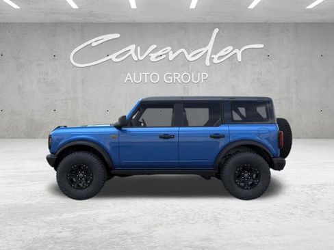 New 2026 Ford Bronco Badlands image 3