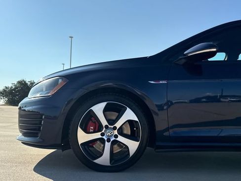 Used 2015 Volkswagen GTI 4-Door FWD image 5