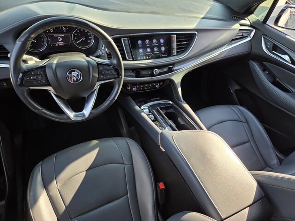 Used 2023 Buick Enclave Essence w/ Experience Buick Package FWD image 13