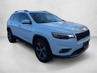 Used 2019 Jeep Cherokee Limited video 3