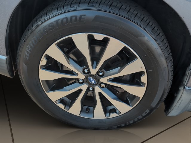 Used 2017 Subaru Outback 2.5i Limited AWD/4WD image 21