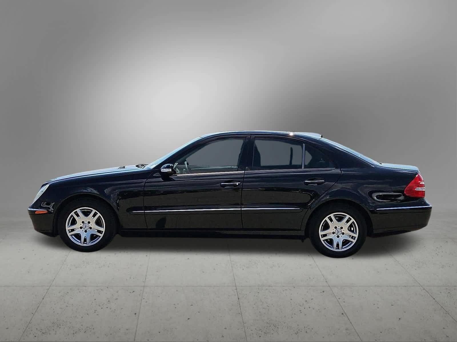 Used 2006 Mercedes-Benz E 320 CDI Sedan image 3
