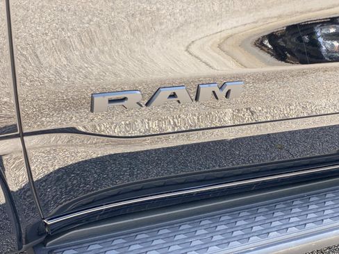 Used 2025 RAM 1500 Big Horn AWD/4WD image 15